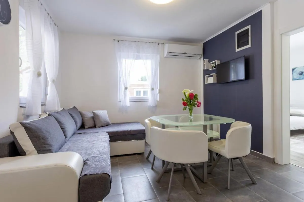 Nina In Peroj - Haus Fuer 6 Personen Villa Fazana 0*,  Croatia